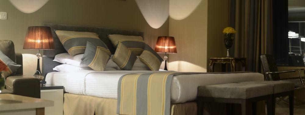 Magnum Hotel & Suites West Bay Doha Exteriör bild