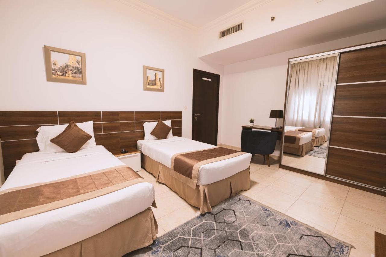 Magnum Hotel & Suites West Bay Doha Exteriör bild