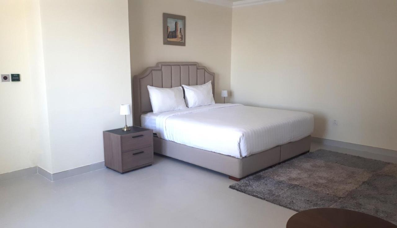 Magnum Hotel & Suites West Bay Doha Exteriör bild