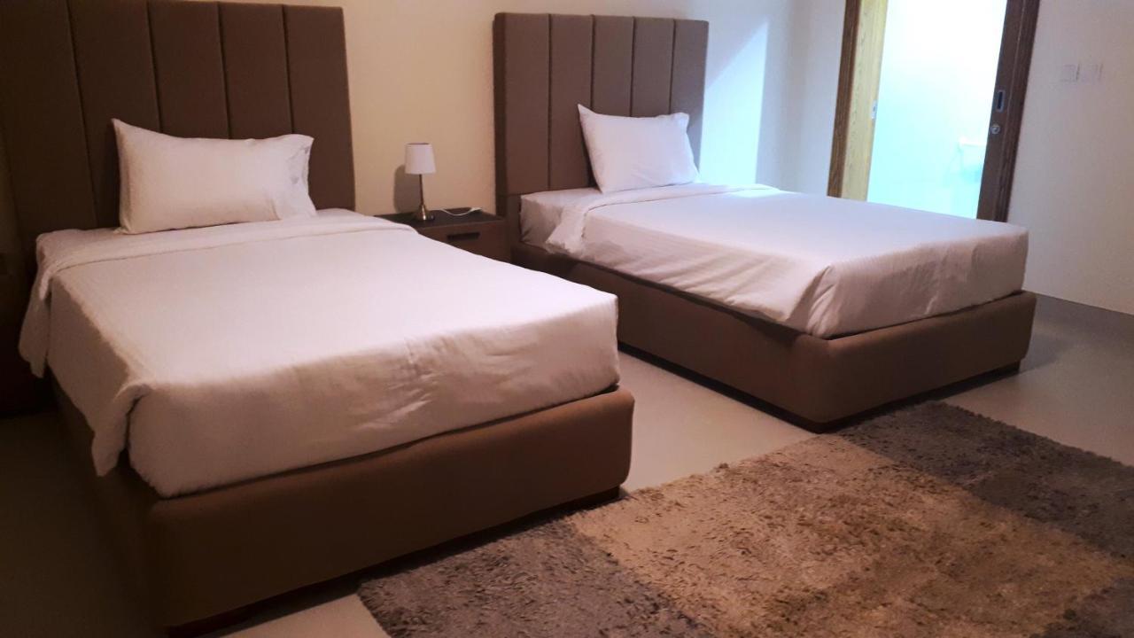 Magnum Hotel & Suites West Bay Doha Exteriör bild
