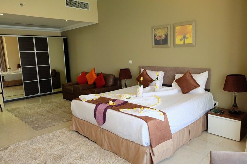 Magnum Hotel & Suites West Bay Doha Exteriör bild
