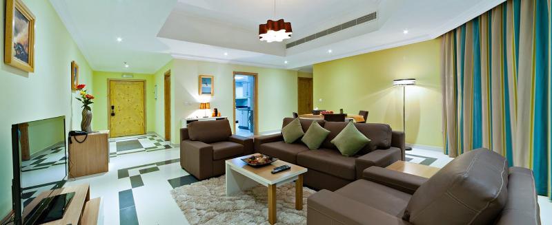 Magnum Hotel & Suites West Bay Doha Exteriör bild